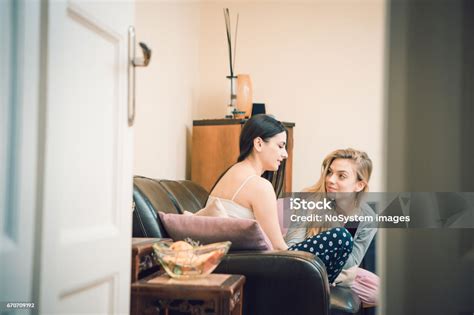 My Lesbian Roomate .